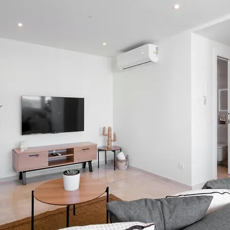 Apartamento Estilo Urbano En Centro - Marbelsun 5 8