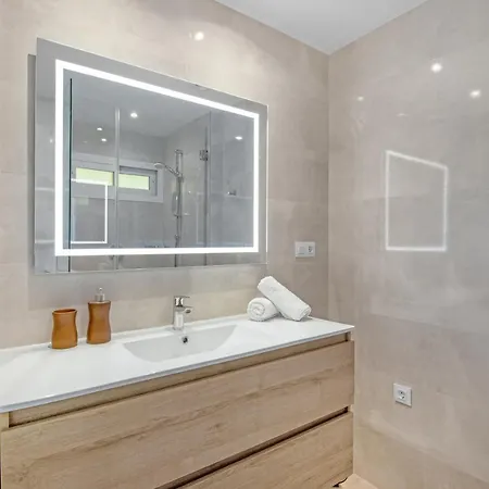 Apartamento Estilo Urbano En Centro - Marbelsun 5 8